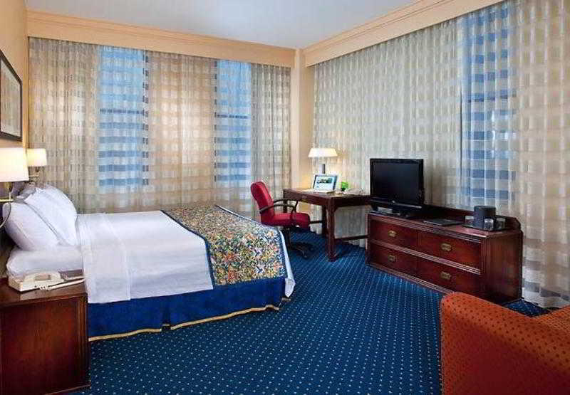 Courtyard By Marriott New Orleans Downtown Near The French Quarter Nova Orleães Quarto foto